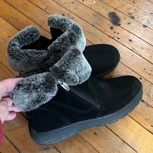 Khombu Shoes Khombu Black Suede Leather Fur Trimmed Ankle Boots